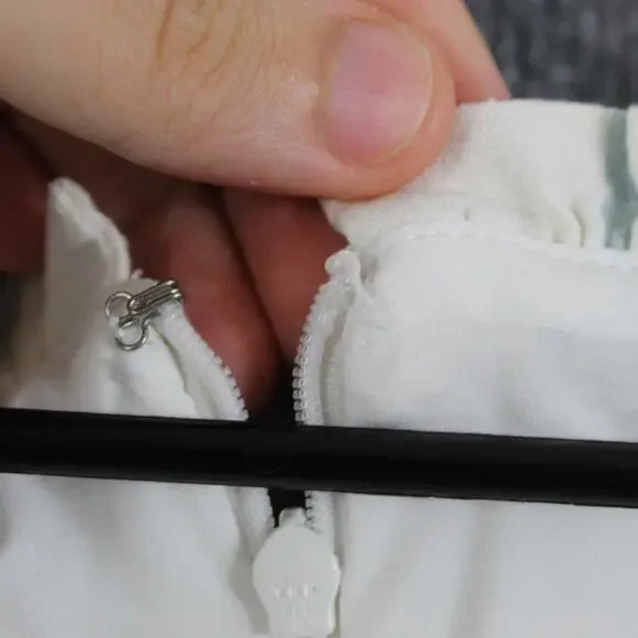 Sold - Picture 2 of 6